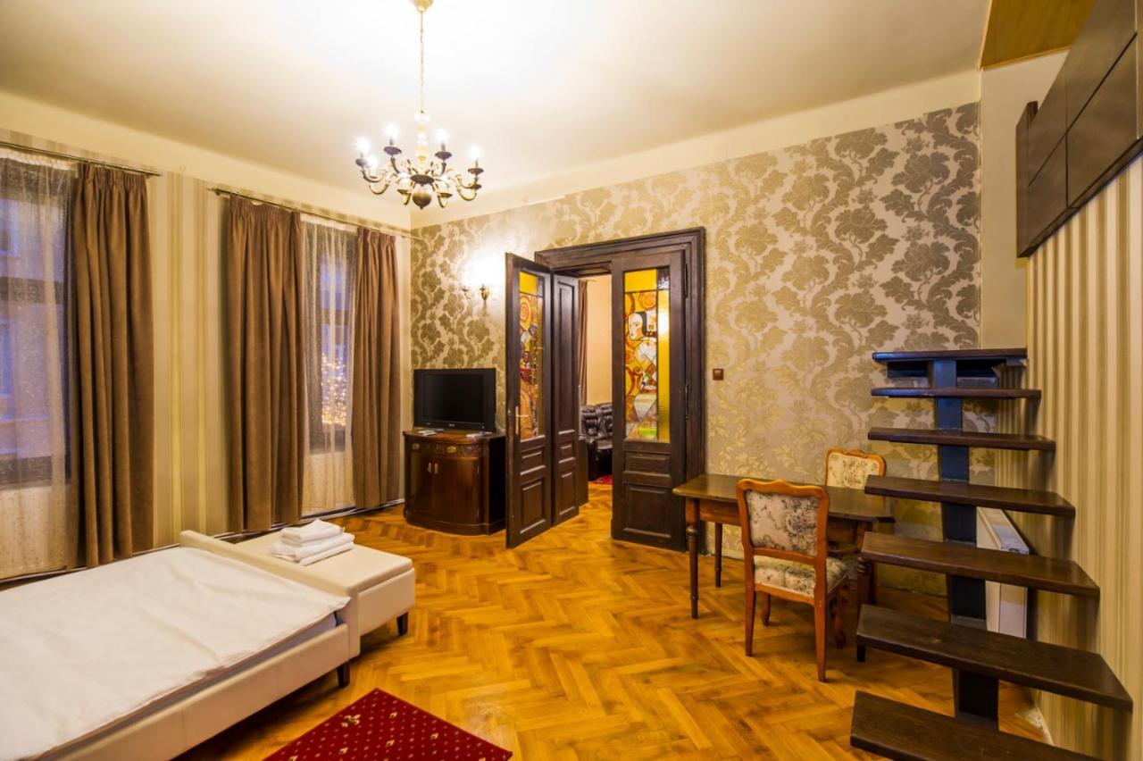 Aristocrat Vintage Apartment Braszów Zewnętrze zdjęcie