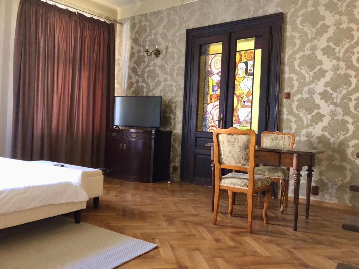 Aristocrat Vintage Apartment Braszów Zewnętrze zdjęcie