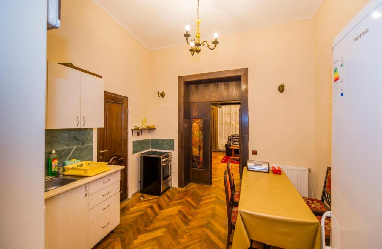 Aristocrat Vintage Apartment Braszów Zewnętrze zdjęcie