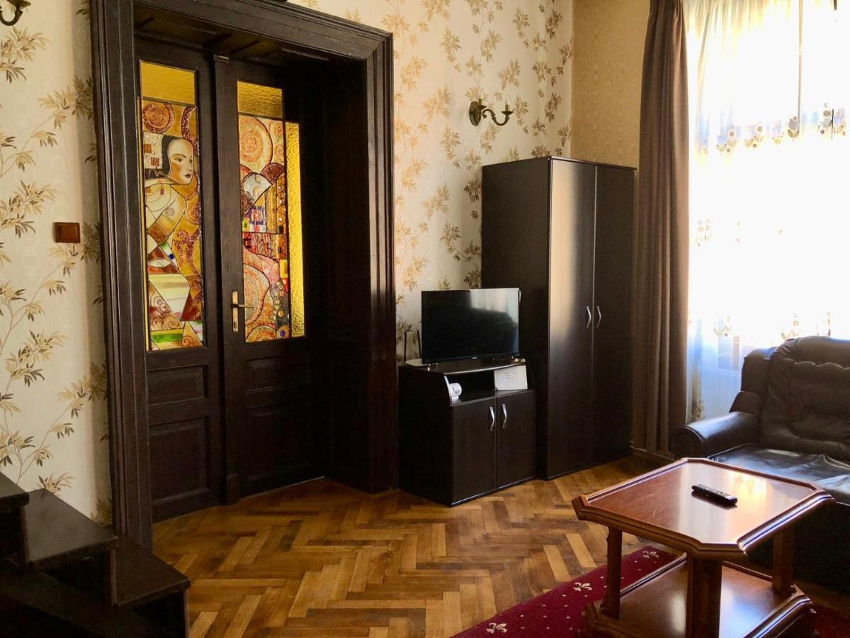 Aristocrat Vintage Apartment Braszów Zewnętrze zdjęcie