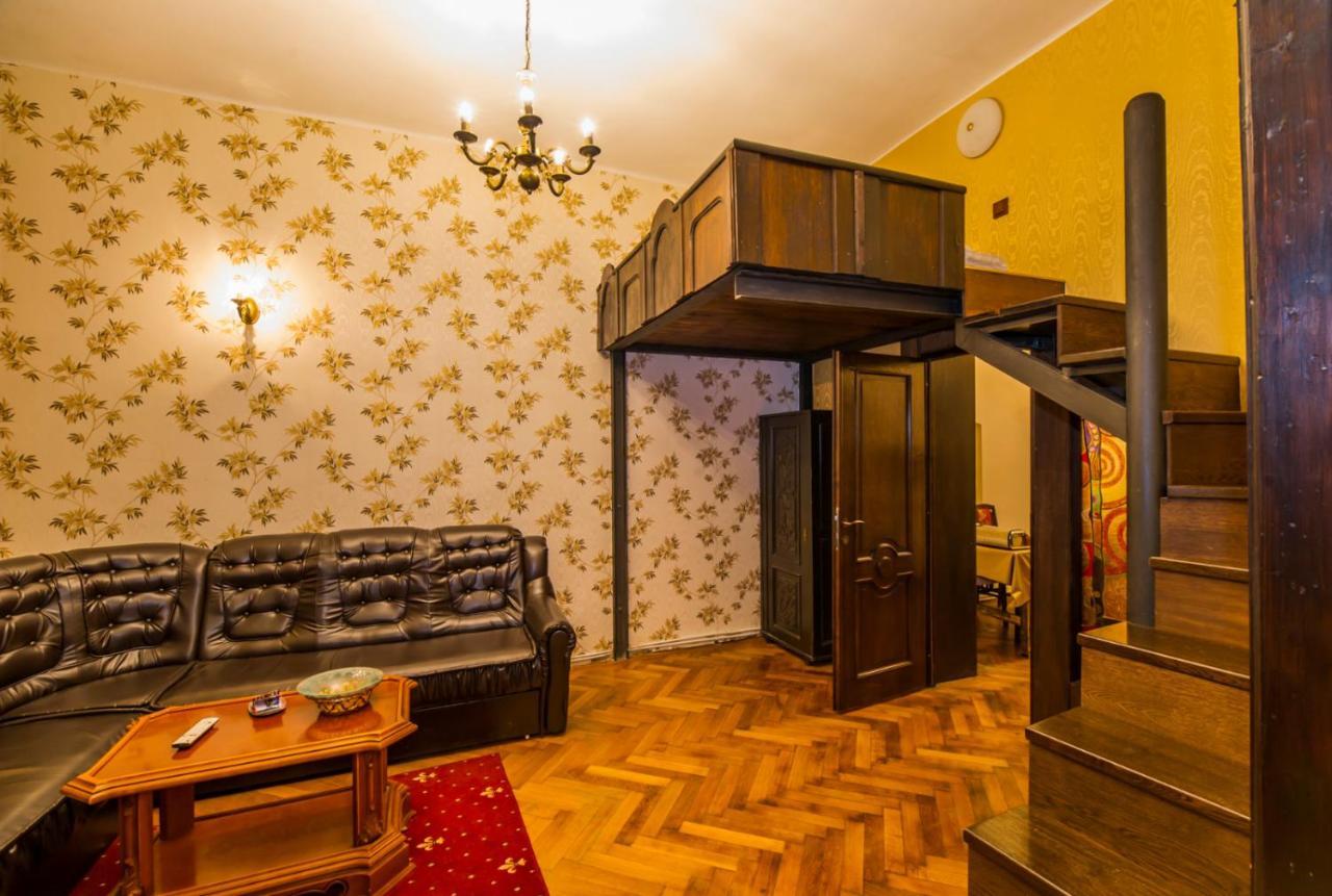 Aristocrat Vintage Apartment Braszów Zewnętrze zdjęcie