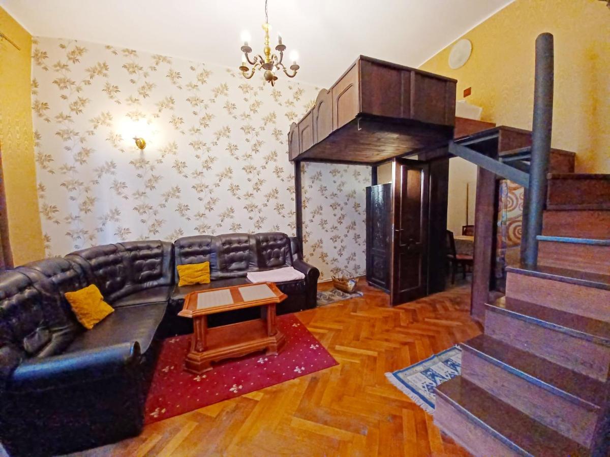 Aristocrat Vintage Apartment Braszów Zewnętrze zdjęcie